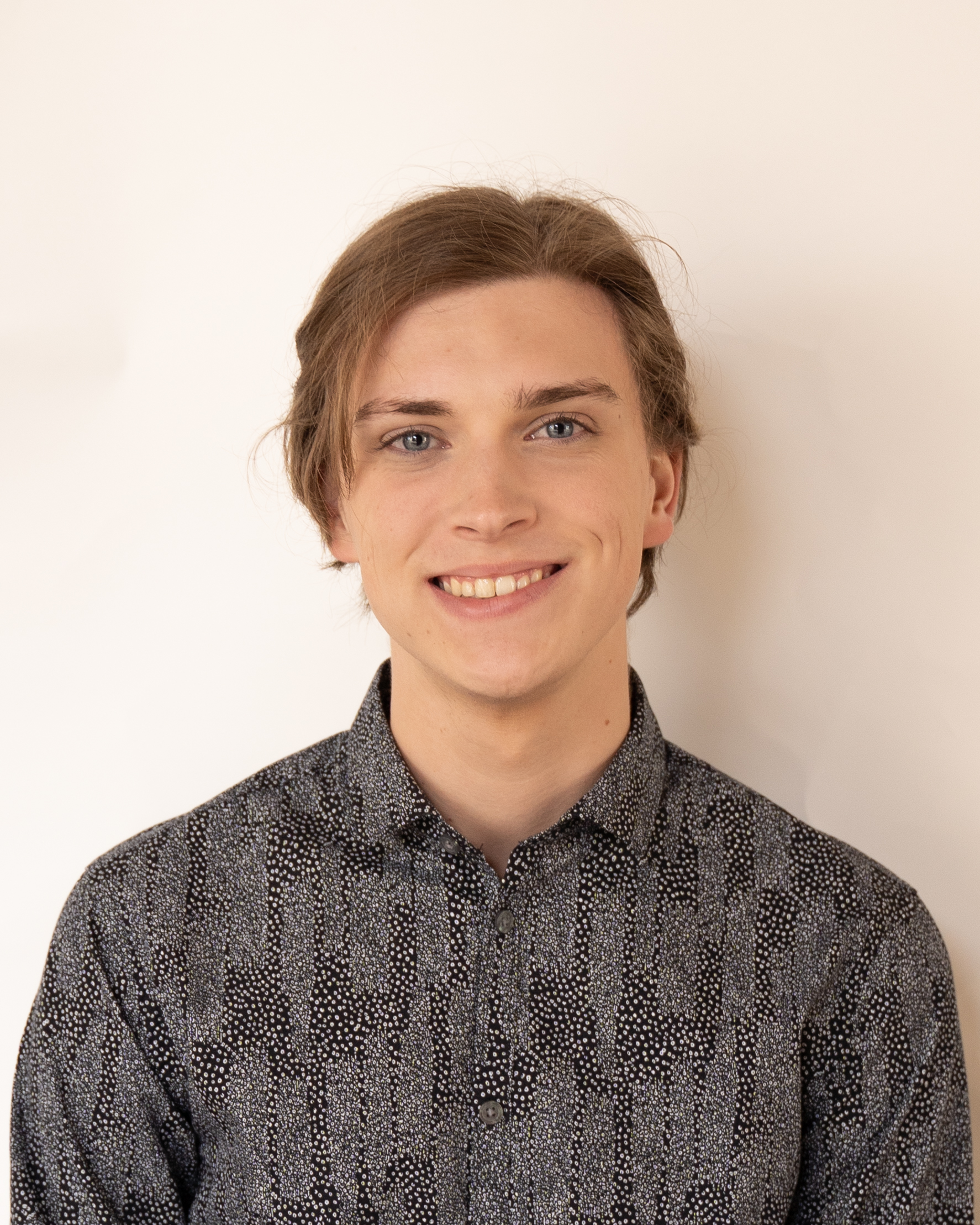 Sydney Collins's Instagram, Twitter & Facebook on IDCrawl